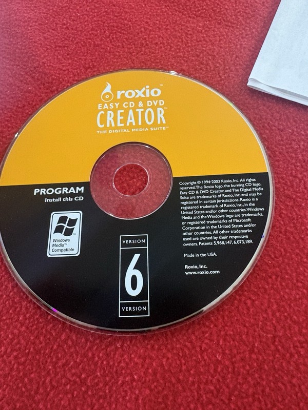 Roxio Easy CD & DVD Creator 6 & Version 11 DVD, Manual and Books in Miami. gallery