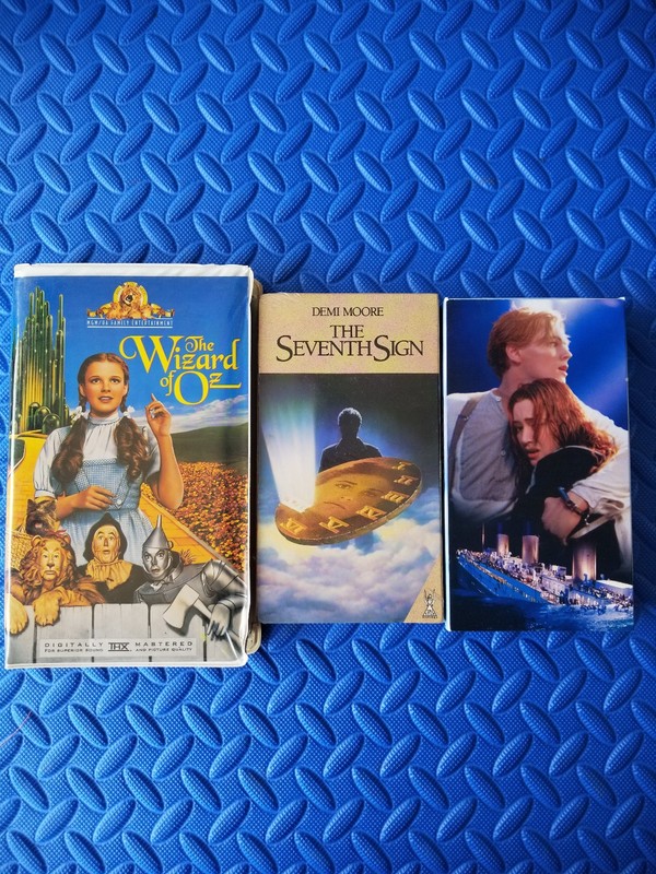 Mix Lot of DVD, VHS, PC, Cassette and more! - Fallout, Wrong Turn, Halloween gallery