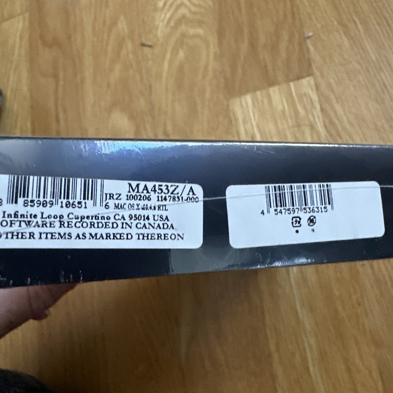Genuine Apple Mac OS X Tiger 10.4.6 Original Retail Box MA453Z/A New Sealed gallery