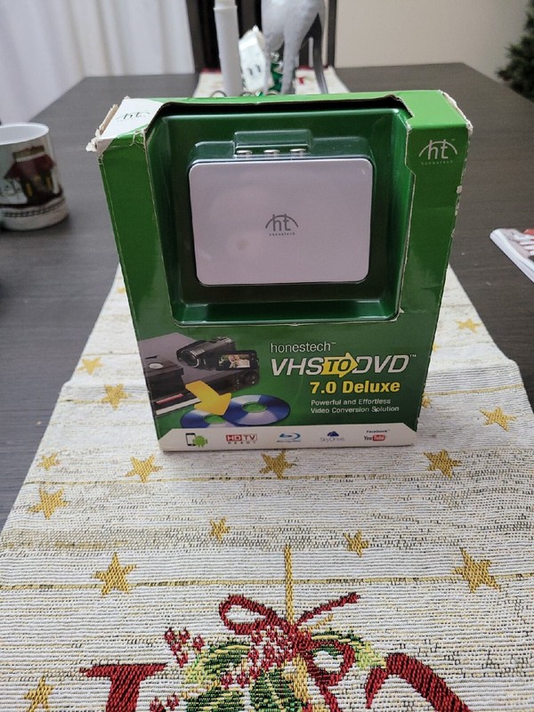 Honestech VHS to DVD/Blu-ray- 7.0 Deluxe- Video Conversion Solution USB Windows