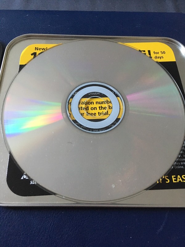 Vintage AOL 9.0 Security Edition Software in Metal Case Holder gallery