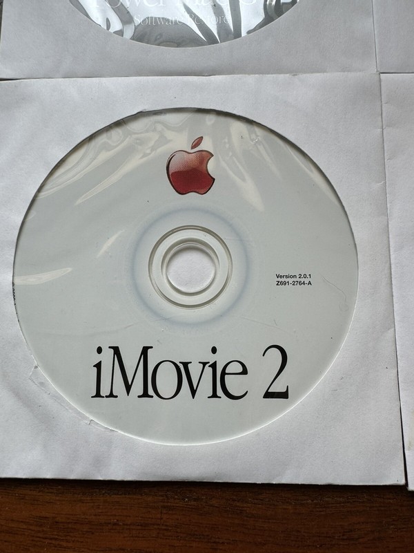 Apple Power Mac G4 Software Install Restore Discs Version 9.0.4 & iMovie 2 gallery