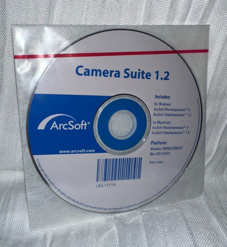 ArcSoft 2002 Camera Suite 1.2 CD-ROM for Windows and Mac *Disc Only*