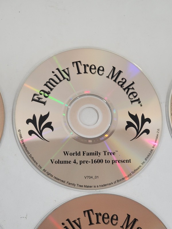 20 Family Tree Maker Loose Disc Lot - Various Years & Titles gallery