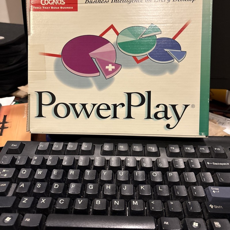 AWESOME BRAND NEW SEALED Cognos PowerPlay software. Used To Be $3500.