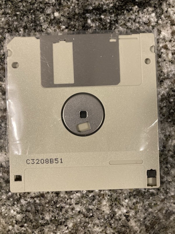Microsoft 2nd Edition 11th Entertainment Pack 3.5" Disk Windows PC Game Computer gallery