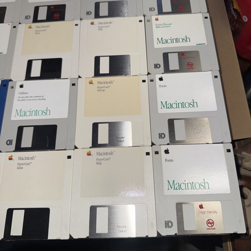 apple macintosh System Tools and Utilities Install 3.5"Floppy Disks 1990 Vintage gallery
