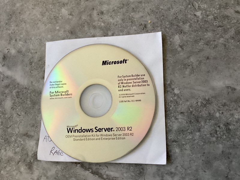 Microsoft Windows Server 2003 R2 Standard Ed. 1-4 CPU 5CLT OEM software gallery