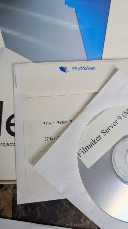 FileMaker Pro 8 With Installation Key - Genuine Authentic & Tested gallery