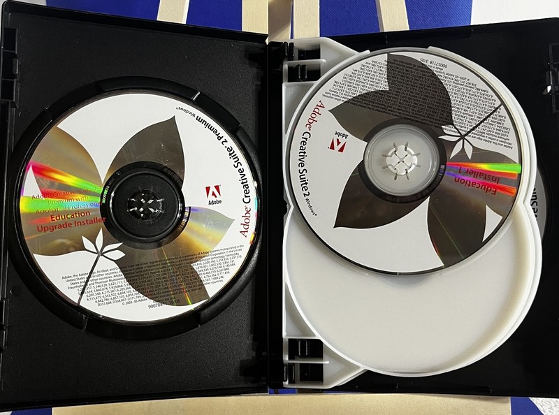 PC Platform - Adobe Creative Suite 2 Premium Windows Education - 6 CDS - w/Ser # gallery