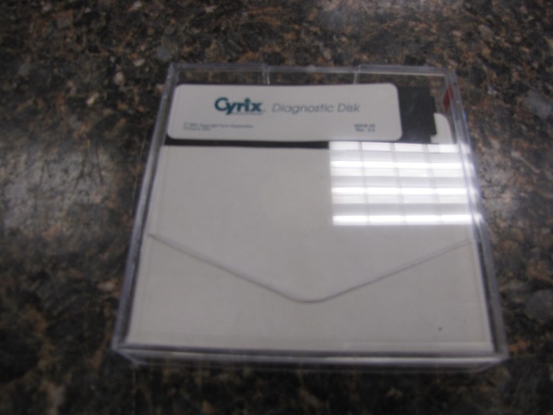 Lot of (11) Various Software Disks 5.25" - Cyrix/Color Designer/Excel W/Box gallery