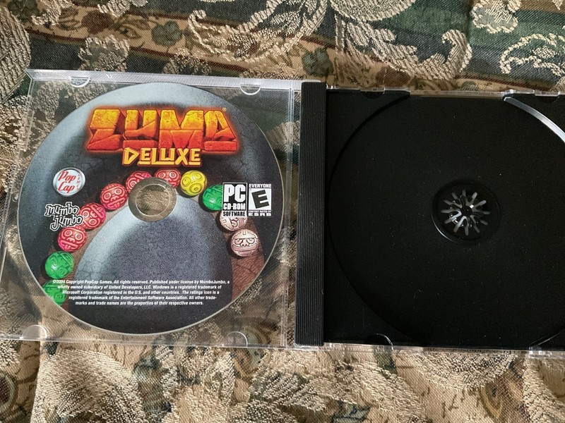 Zuma Deluxe PC CD-ROM Software Pop Cap Games 2004 w/ slipcover gallery
