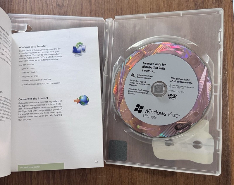 Microsoft Windows Vista Ultimate OEM 32 Bit DVD w/ Product Key gallery