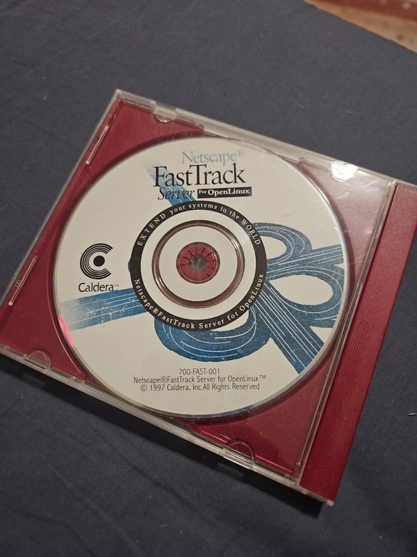 Linux Netscape Fasttrack Server For OpenLinux Caldera 700-Fast-001 – Disc Only
