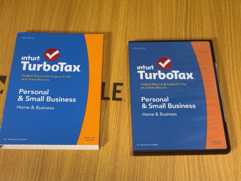 Intuit TurboTax 2014 Federal Personal & Small Business Windows & Mac CD