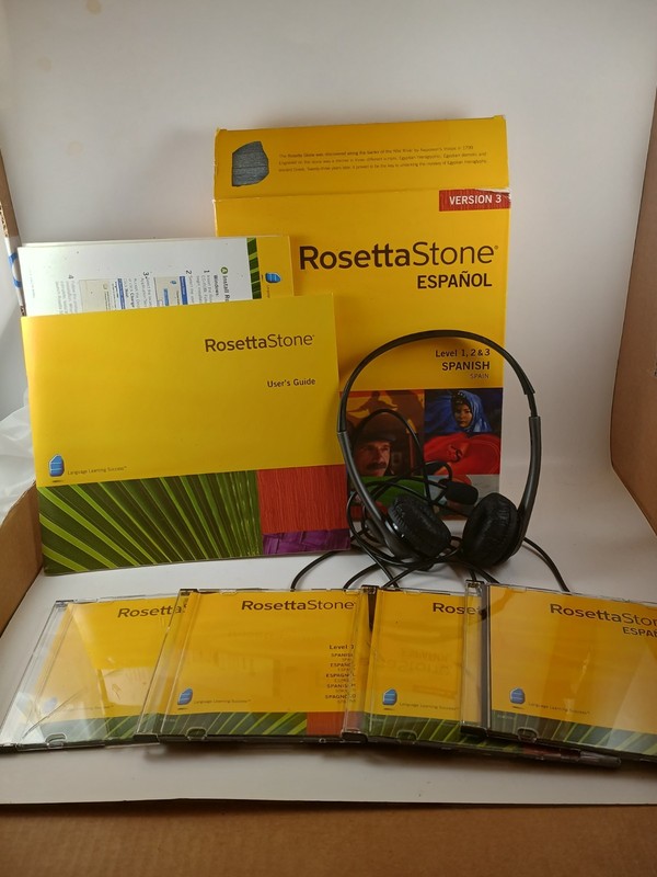 Rosetta Stone Spanish Level 1 2 &3 Version 4 CDs for PC and Mac with headset