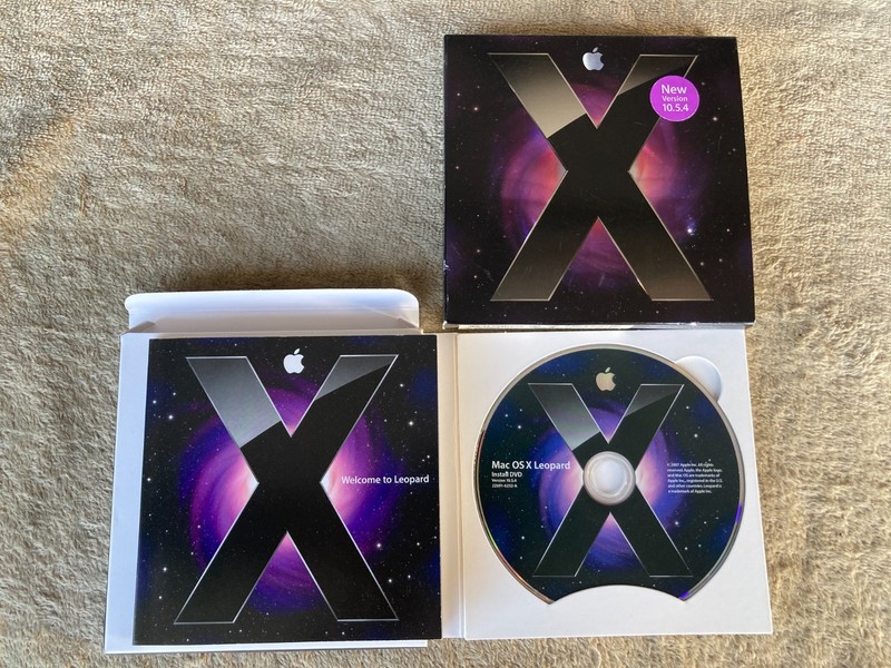 Apple Mac OSX Version 10.5.4 Leopard Retail Pack 2007 Disc DVD