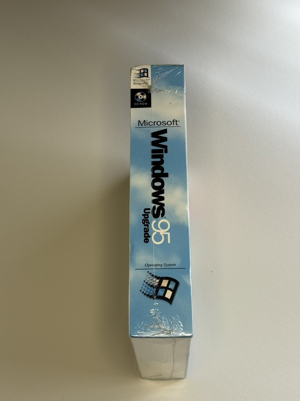 Windows 95 Upgrade for Windows/MS-DOS. RARE Promotional Sample version. gallery