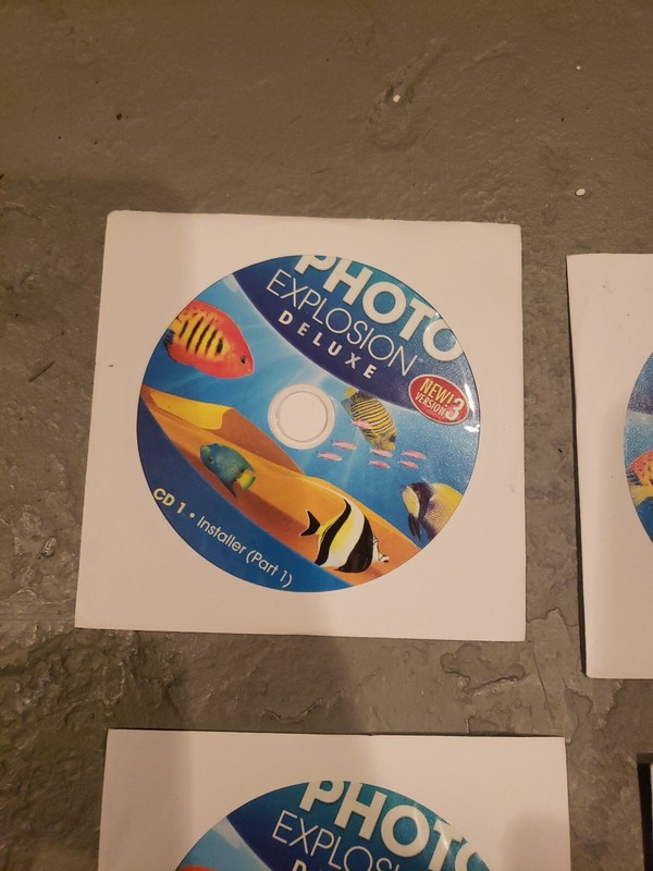 Photo Explosion Deluxe Version 3- 4 CDs & User Manual For Windows 2000 & XP gallery