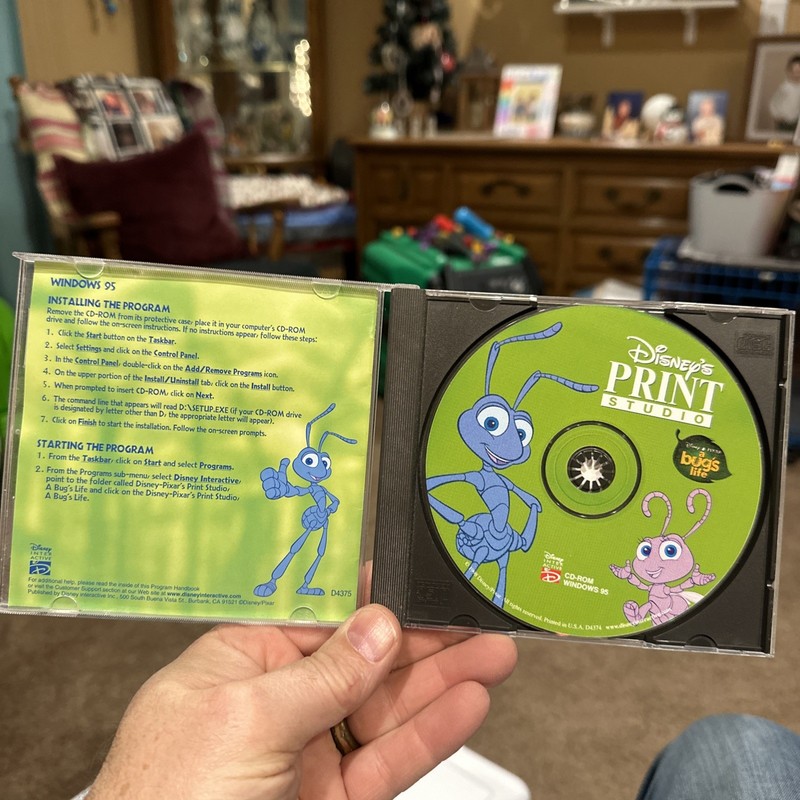Disney Pixar’s Print Studio A Bug’s Life PC CD-ROM Disney Interactive 1998 gallery