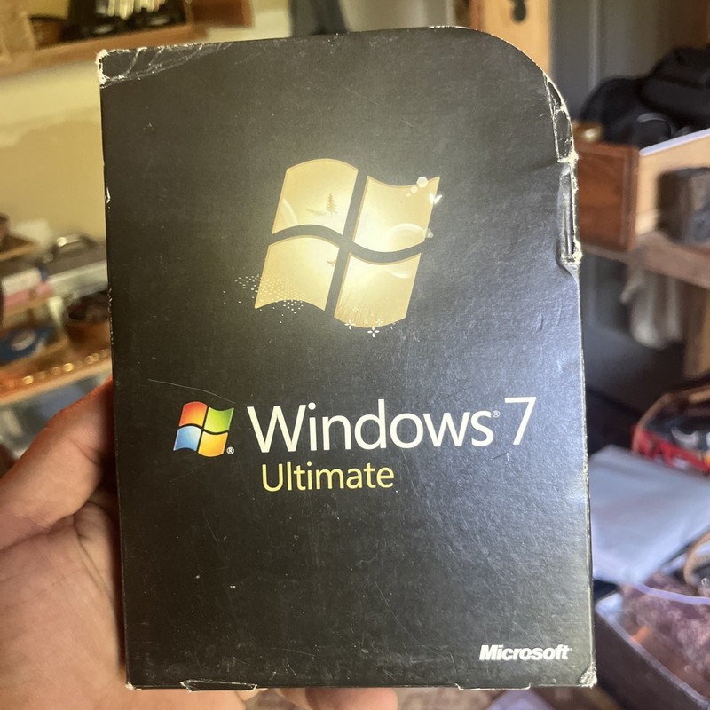 Microsoft Windows 7 Ultimate 32/64-Bit (Media Only) (1 User/s) – Full…