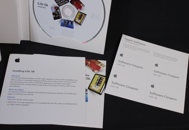 Apple iLife 08 MB015Z/A Computer Software Book in Box With iWork Trial CD Disc gallery