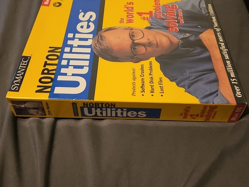 Brand New Sealed Norton Utilities for Mac OS Version 3.5 CD & 3.5" Big Box 1997 gallery