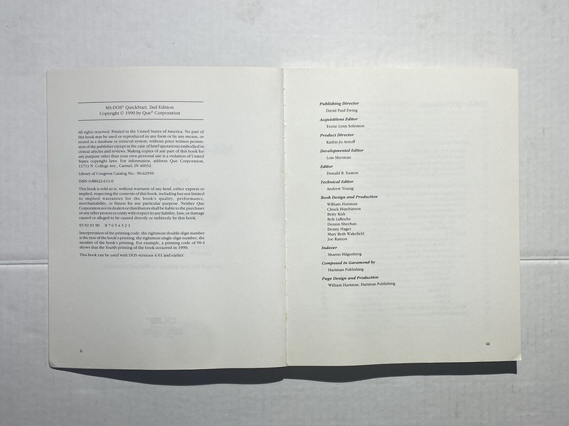 MS-DOS QuickStart The Step-by-Step Approach 2nd Edition 1990 Published By QUE gallery