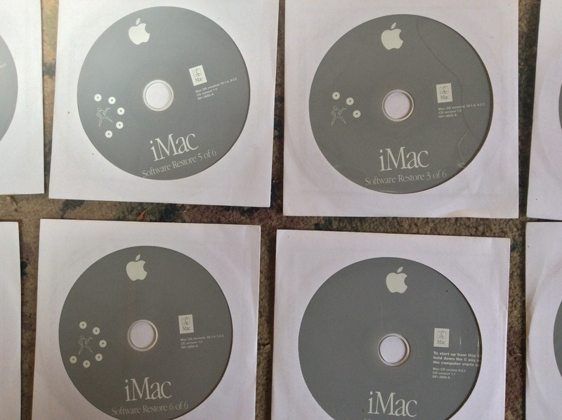 Lot of 11 Apple iMac OS 9 and OS X Restore Install Applications Software Discs gallery