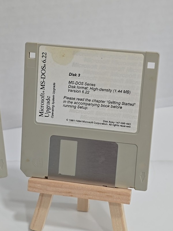 Microsoft MS-DOS 6.22 - Installer Floppy Disks - 3.5" 1.44MB - Discs 1,2,3 Only gallery