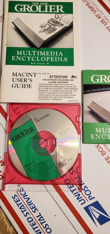 VTG. New Grolier Multimedia Encyclopedia Software Release 6 Vtg 1993 W/Manual. gallery