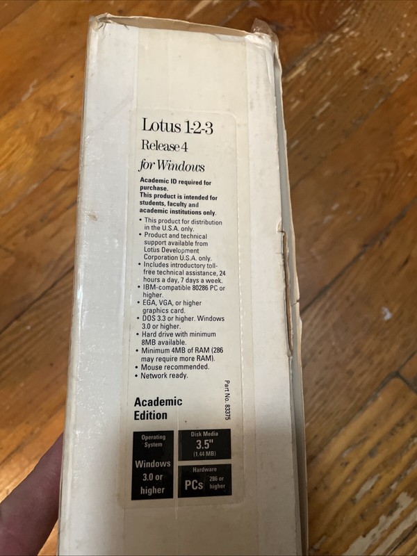 Lotus 123 Spreadsheet for Windows Release 4 Full Box. Never Used. gallery