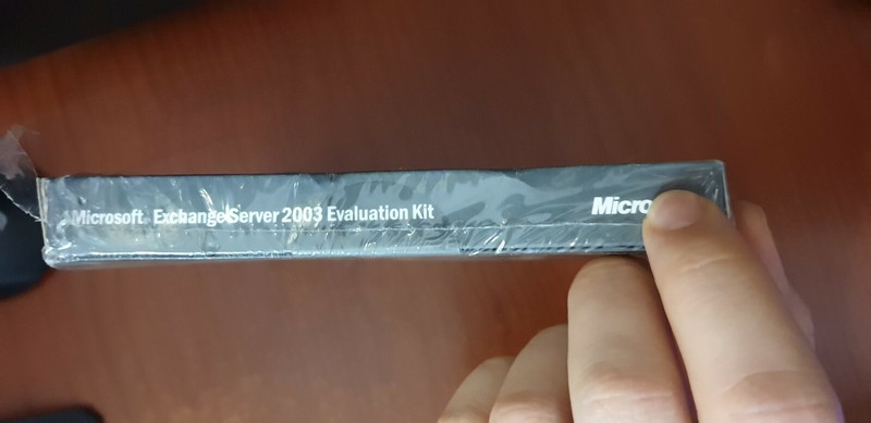 Microsoft Exchange Server Windows Evaluation Kit 2003 gallery