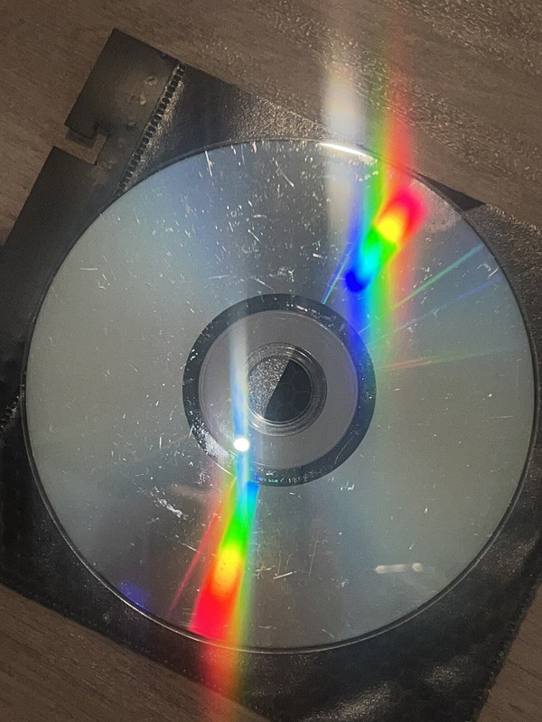 Gigabyte Graphics Accelerator Driver CD (12DC1-N00024-2CR) gallery
