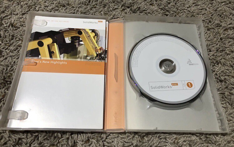 SolidWorks 2007 Kit 1 & Kit 2 CD & DVD gallery