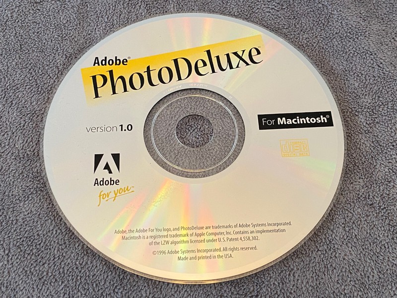 Adobe Photo Deluxe CD for Macintosh 1996, Version 1.0