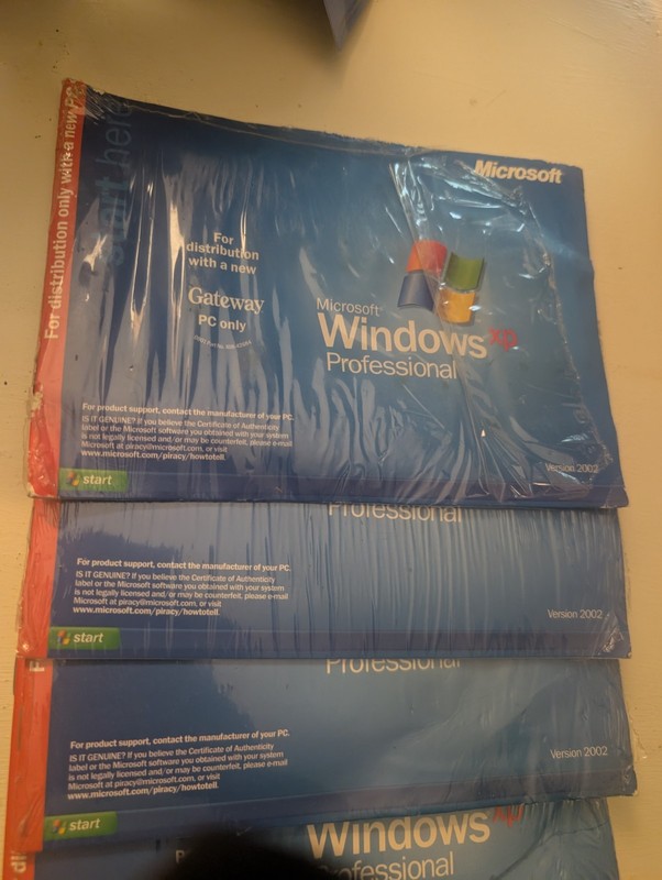 (4) Windows XP Home Edition 2002 Gateway Only (New Packaging Frayed) gallery