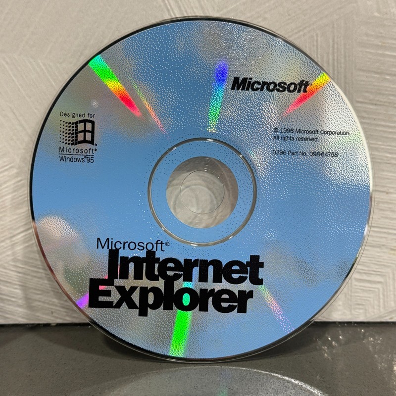 Vintage Microsoft Internet Explorer 2.0 Windows 95 CD-ROM Original Disc + Sleeve gallery