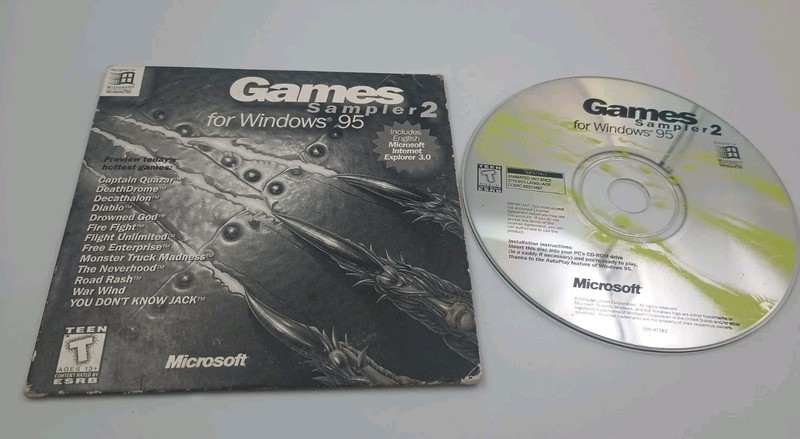 VINTAGE MICROSOFT WINDOWS 95 + CD SAMPLER W/ DIABLO,ROAD RASH,DEATH DROME & MORE