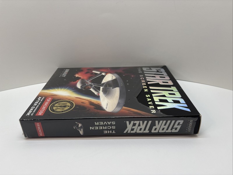 Star Trek Screen Saver Macintosh 3.5" Disk 1992 big box After Dark gallery