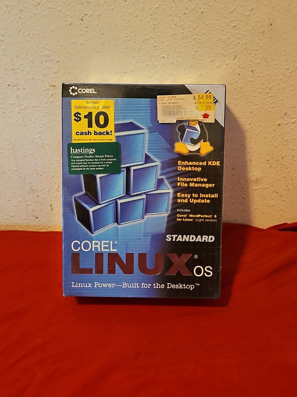 Corel Linux OS Standard 1999 Desktop + WordPerfect 8 –New/Sealed