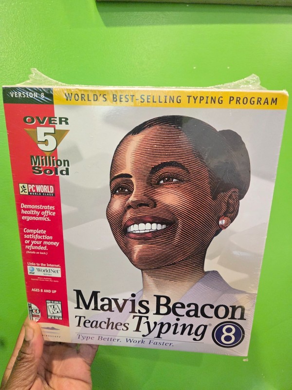 Mavis Beacon Teaches Typing Version 8 For Windows 95 BRAND NEW SEALED BIG BOX gallery