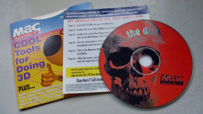Vintage Mac Addict 3D tool CD-ROM 1996 Nov