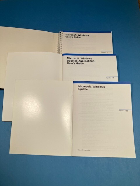 Microsoft Windows Version 1.03; Box 0785; Part No. 050-050-226 gallery