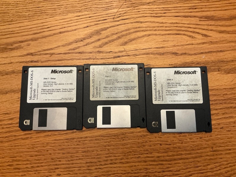 MICROSOFT MS-DOS 6.0 UPGRADE DISCS (3) 3.5″