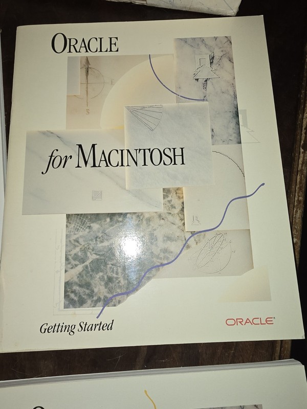 Oracle for Macintosh Developer’s Kit v1.0a (1988–1989) – Complete • UNUSED! gallery
