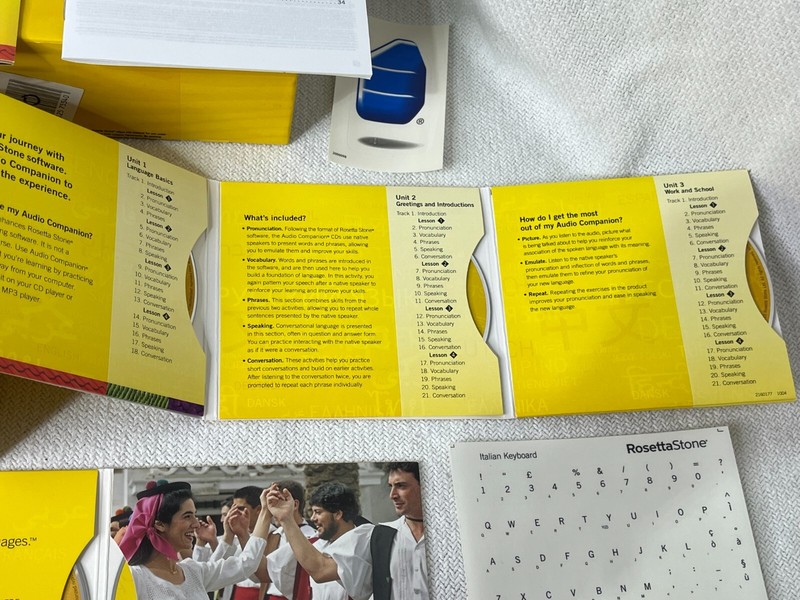 Rosetta Stone Italiano Level 1 Unit 1 to 4 Learn Italiano + headset gallery