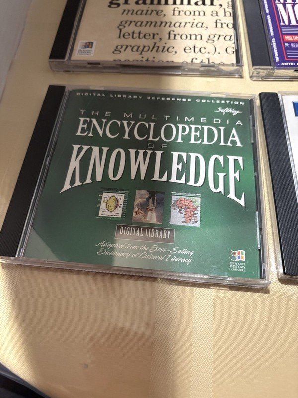 6 Cd-rom CDs For PC Including: 5 Version 3.1 & 1 For 2.0, 1 Case Read Details gallery