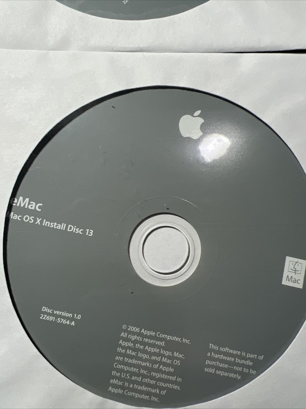 eMac Mac os x install disc 12-20 Disc Version 1.0 2006 Apple Computer Software gallery