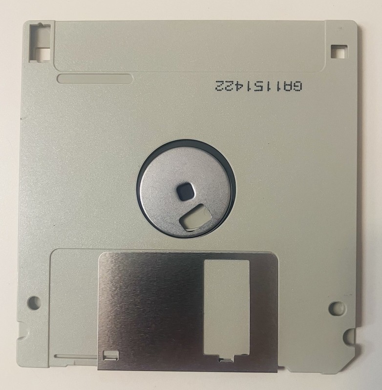 Microsoft Windows 3.1 (1992–1993) Complete 6-Disk Set | Vintage 3.5” Floppies gallery